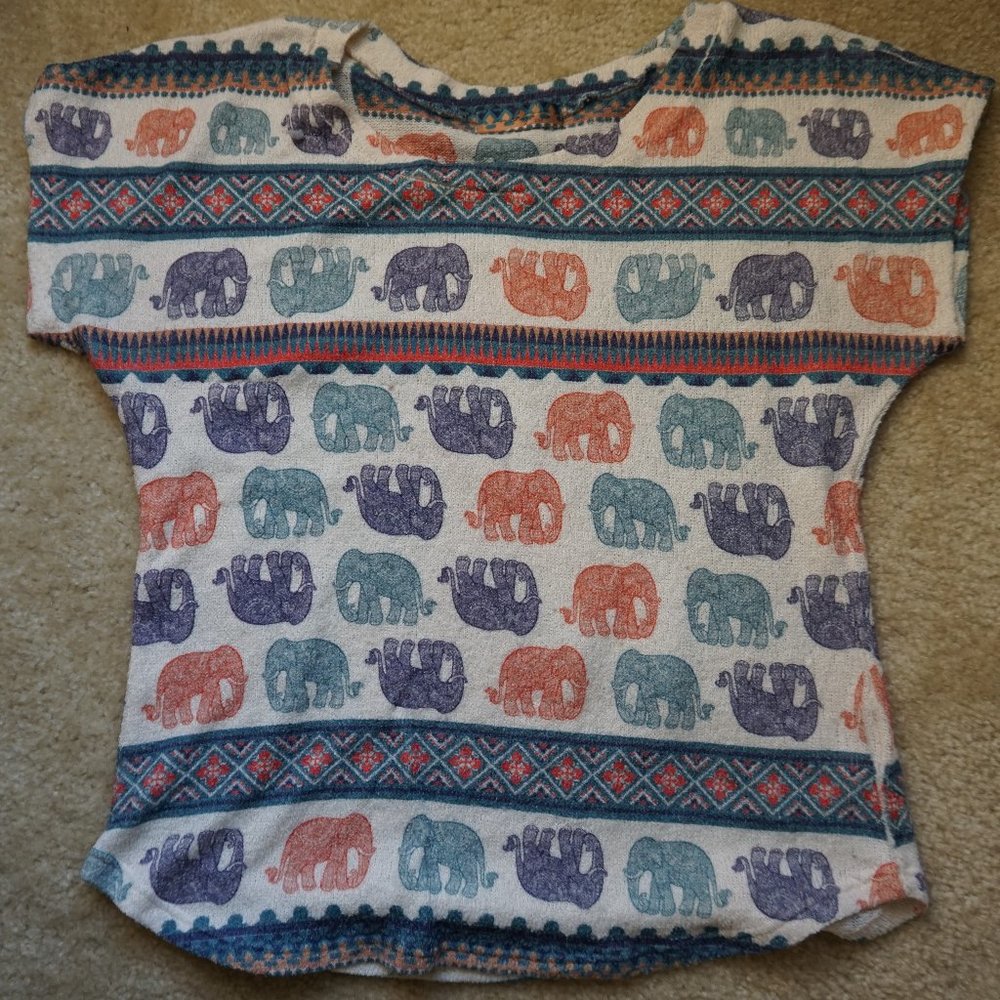 Gaze Elephant Short Sleeve Top Size S